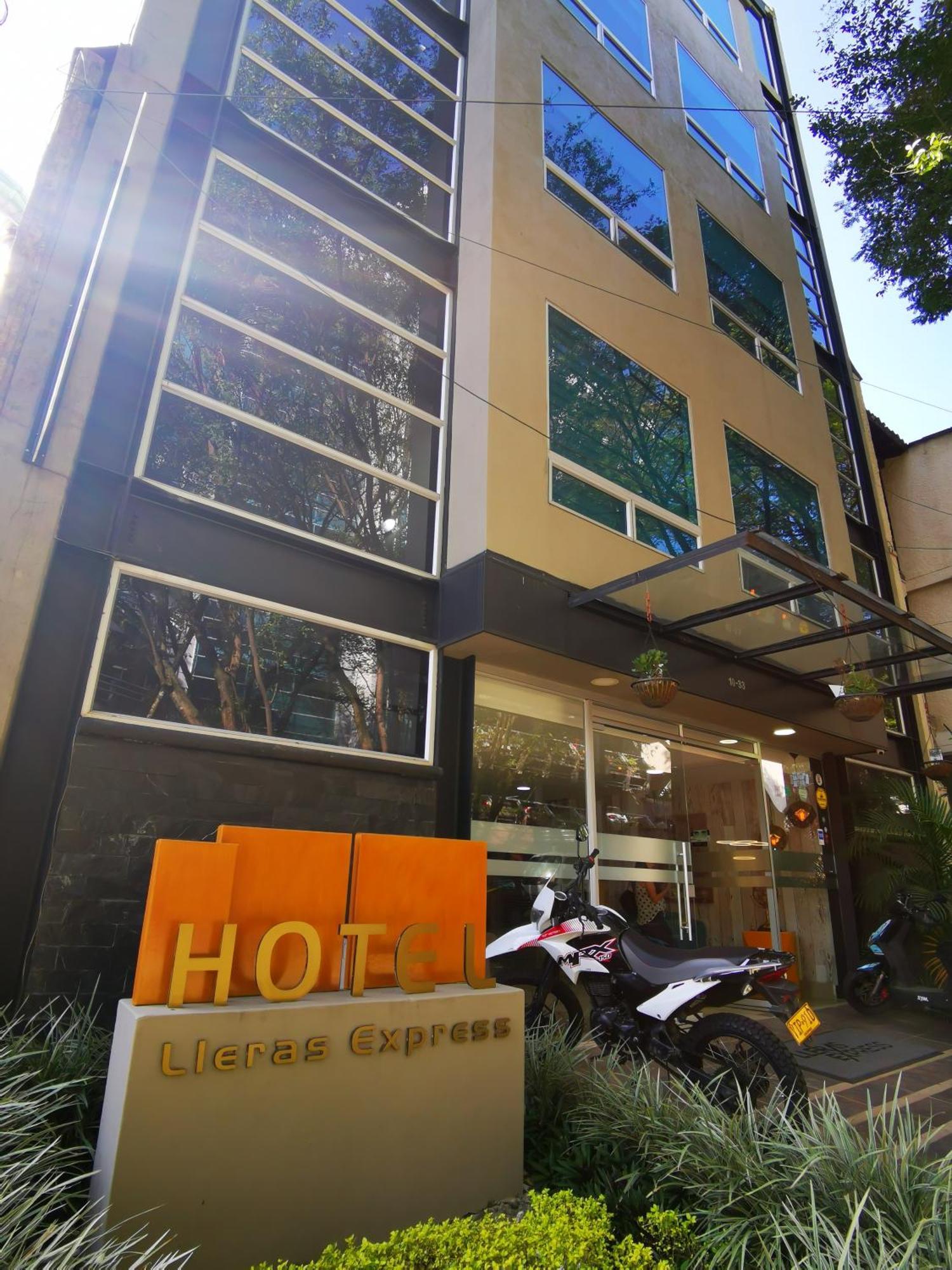 Hotel Lleras Express Медельин Экстерьер фото