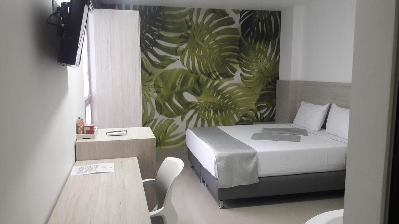 Hotel Lleras Express Медельин Экстерьер фото